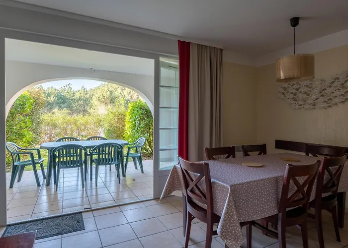 A Avec Piscine, Boulodrome Et Terrasse - 7 Personnes, Menage Inclus - Fr-1-319-497 * 比斯卡罗斯